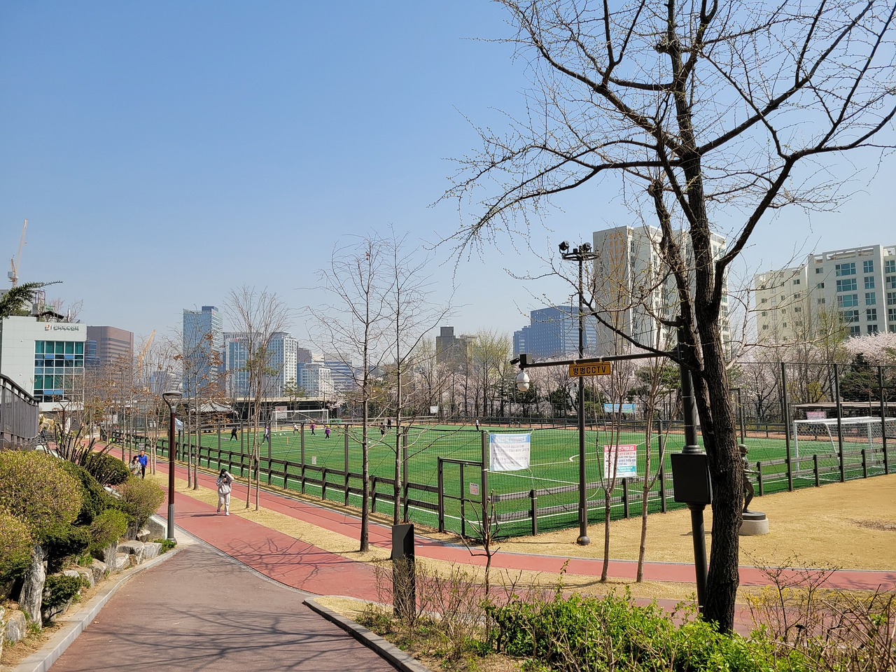 助威